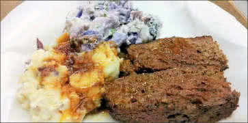 Meatloaf Plate with Mashed Potatoes