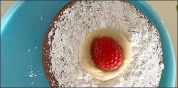 Raspberry Cheesecake Bismark