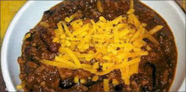 Beef Chili with Cheddar Cheese