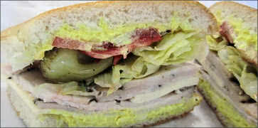 Peppered Turkey Sandwich