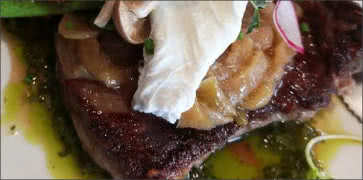 Steak with Poached Eggs
